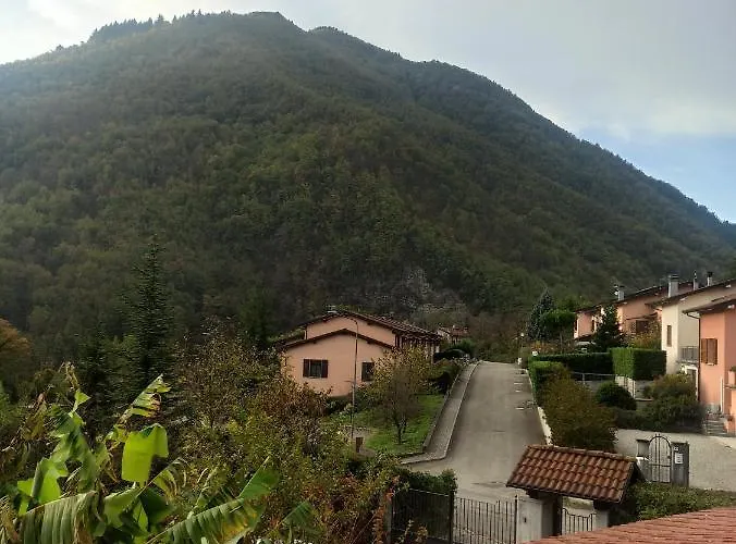 Casa Furia بيت للعطل